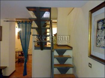 Appartamento arredato Via umberto