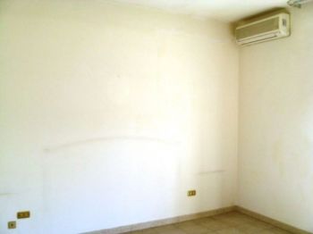 Trilocale con balcone e aria condizionata - Altre fotografie