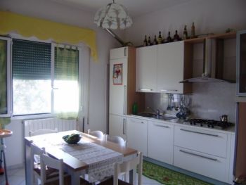 Casa arredata con balcone Imola