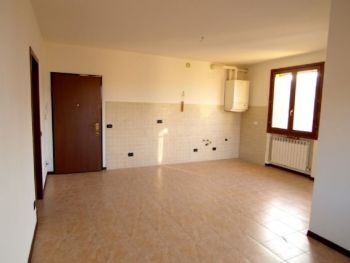 Appartamento con terrazzo Castello Di Serravalle