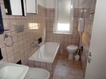 Bilocale arredato con balcone Loano - Altre fotografie
