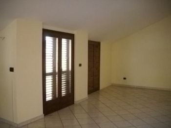 Mansarda con terrazzo Belpasso