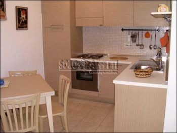 Monolocale arredato con balcone Vimodrone