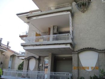 Casa con terrazzo Cassia, tomba di nerone, roma