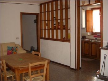 Casa arredata con balcone Scampitella