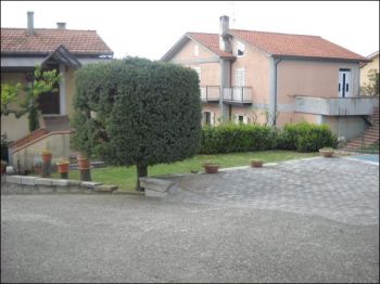 Casa arredata con balcone Scampitella
