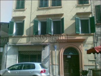 Appartamento arredato con terrazzo Centro storico