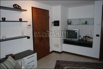 Monolocale arredato con garage San martino