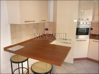 Villa con garage Busto Garolfo