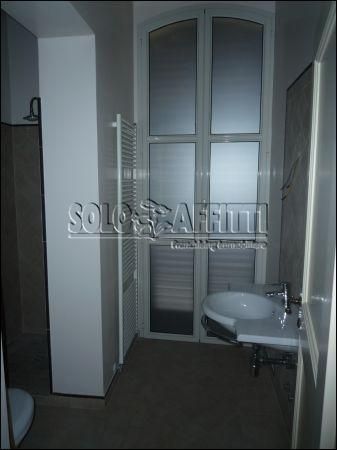 Trilocale con balcone Arco d'augusto