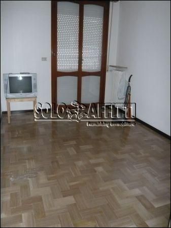 Casa con balcone e garage Bellariva