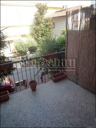 Casa arredata con balcone Rivazzurra monte
