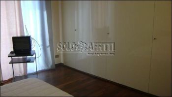 Trilocale arredato con balcone Bari