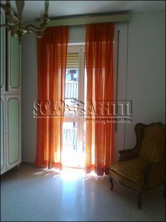 Casa con balcone Gianicolense