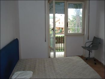 Casa arredata con balcone Castel di guido