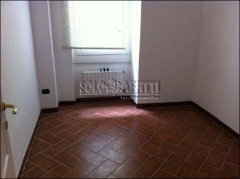 Casa con balcone Borgo antico - s. nicola