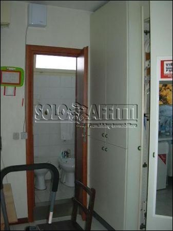 Monolocale arredato con garage Zona ospedale