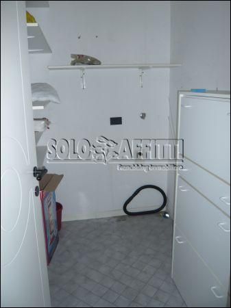 Appartamento arredato con posto auto