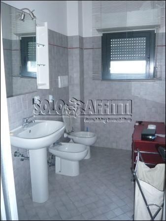 Appartamento arredato con posto auto