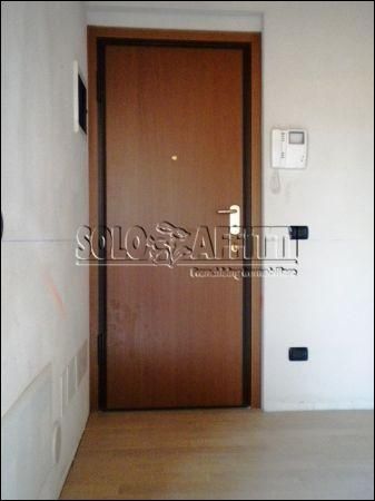 Trilocale con balcone e garage Curno