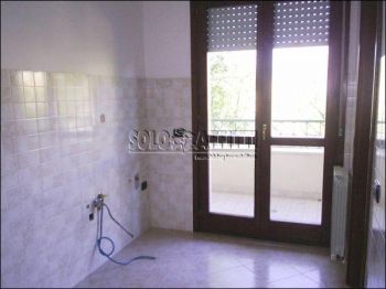 Appartamento con balcone e terrazzo