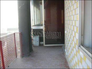 Appartamento con terrazzo e garage Mirafiori sud
