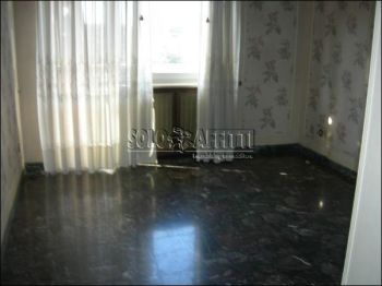 Casa con balcone Lingotto