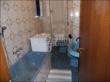 Appartamento arredato con balcone Paderno