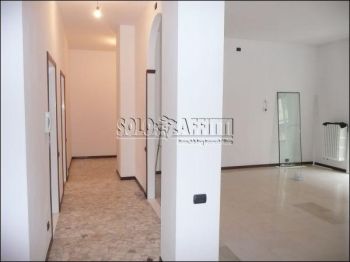 Casa con balcone 5- vigentino, chiaravalle, gratosoglio