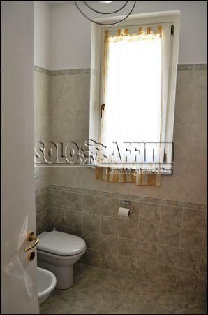 Appartamento arredato con posto auto
