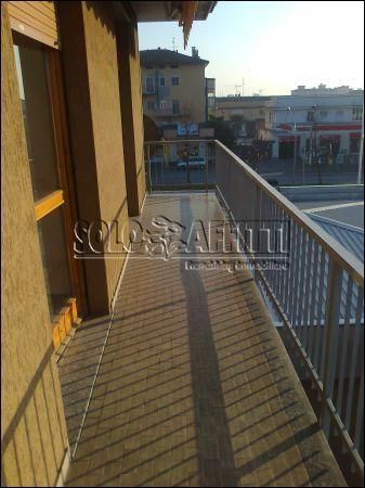 Trilocale con terrazzo e garage Treviglio