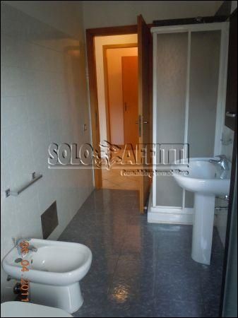Appartamento arredato con terrazzo V.le africa