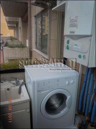 Appartamento arredato con terrazzo V.le africa