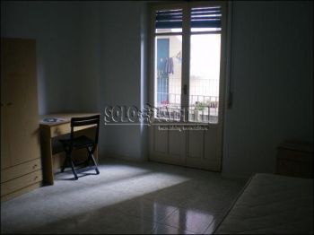 Casa studenti con balcone Caronda