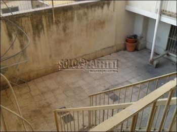 Appartamento arredato con terrazzo Centro storico