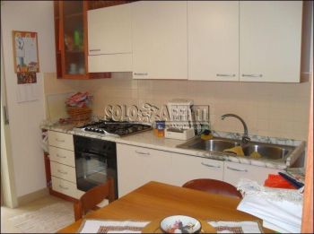 Appartamento arredato con balcone San Giovanni La Punta