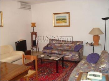 Appartamento arredato con balcone San Giovanni La Punta