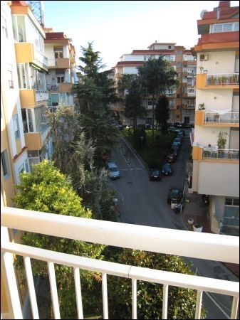 Appartamento arredato con balcone San carlo arena