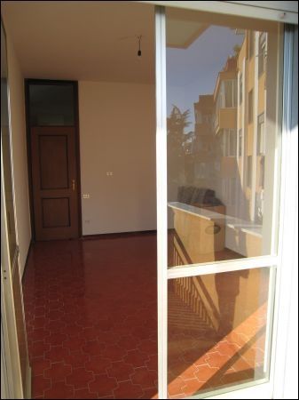 Appartamento arredato con balcone San carlo arena