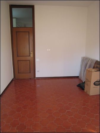 Appartamento arredato con balcone San carlo arena