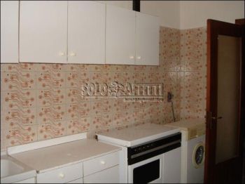Appartamento arredato con posto auto