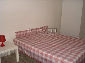 Appartamento arredato con posto auto