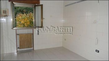 Monolocale con posto auto Japigia