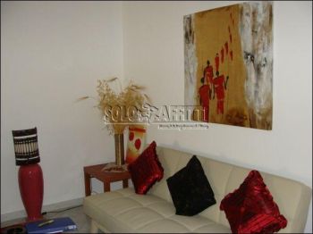 Casa arredata con terrazzo Centro