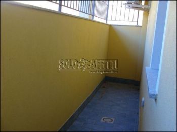 Casa con posto auto e balcone San lussorio