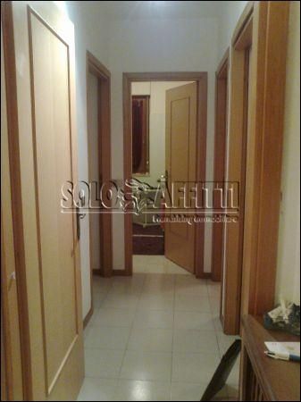 Trilocale arredato con balcone Ottavia