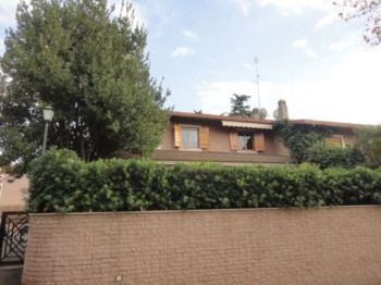 Casa arredata con balcone Cassia, tomba di nerone, roma - Altre fotografie