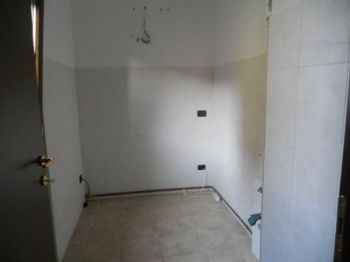 Casa con balcone Garbagnate Milanese