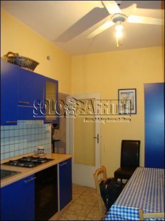 Appartamento arredato con posto auto