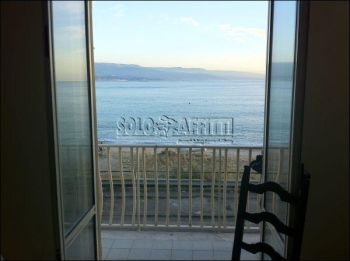 Appartamento con balcone Pace